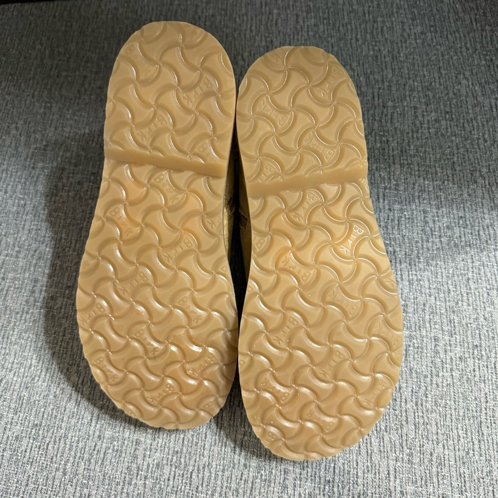 Birkenstock Melrose Genuine Shearling Booties - Picture 15 of 16